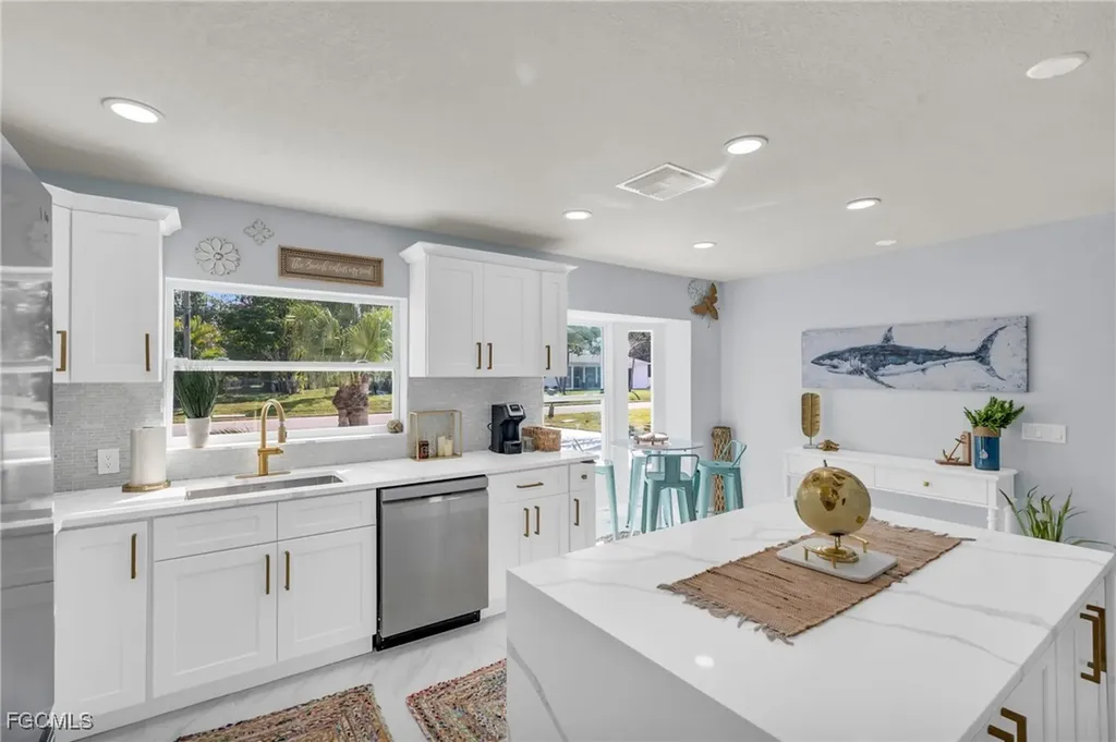 1443 Windsor Court Cape Coral FL 33904