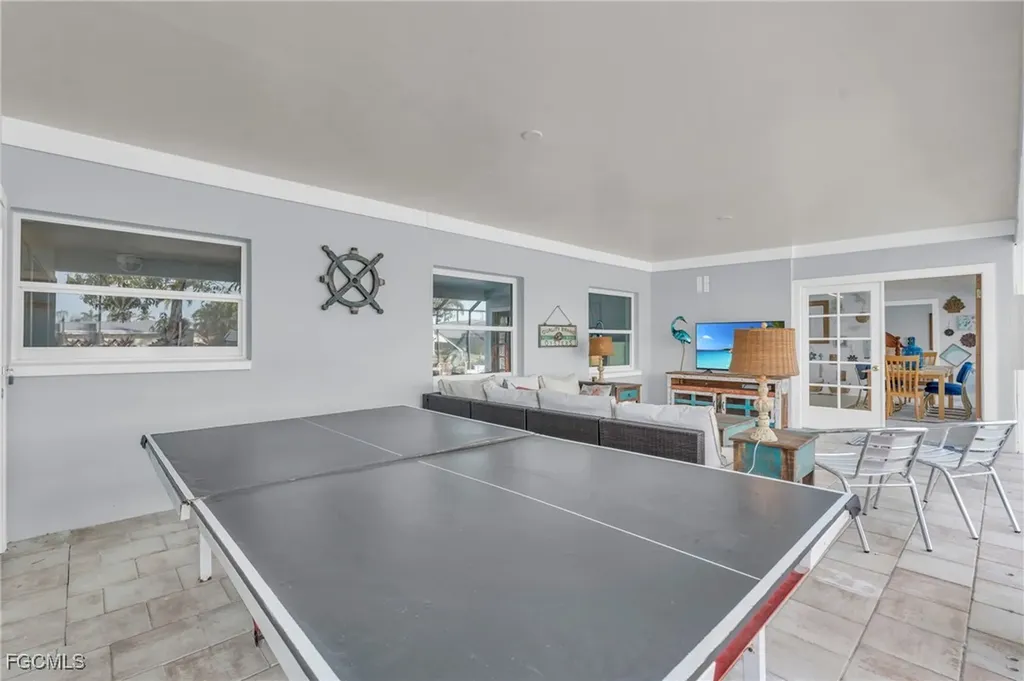 1443 Windsor Court Cape Coral FL 33904