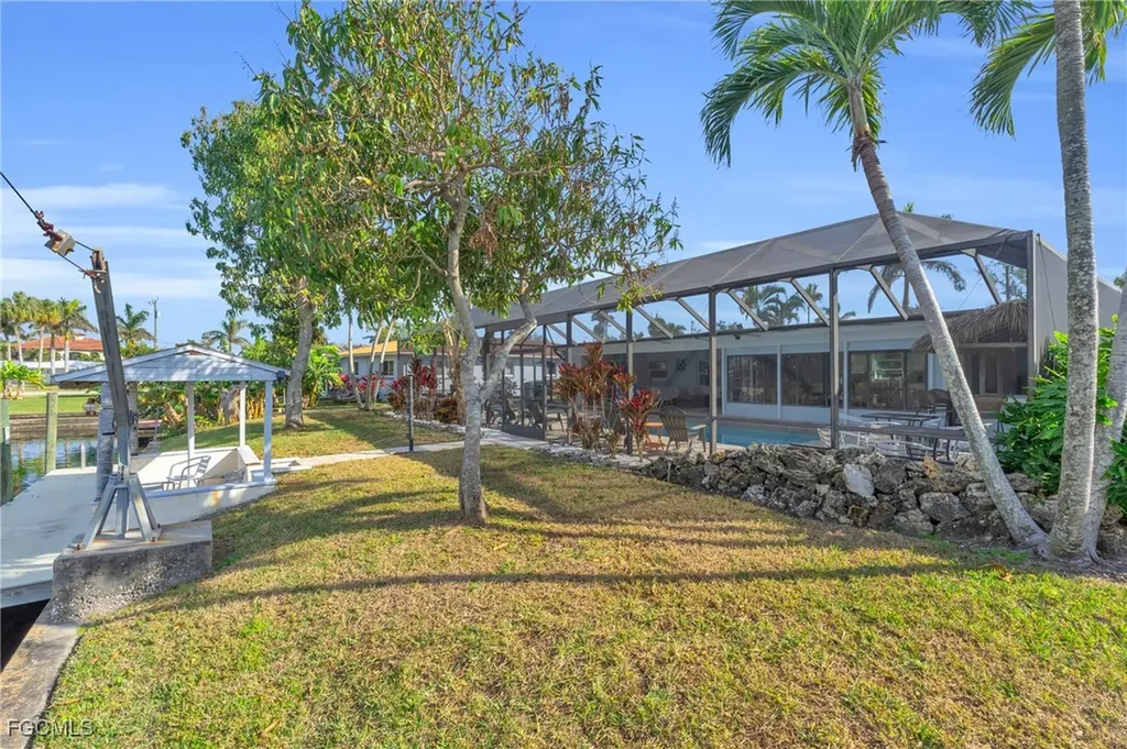 1443 Windsor Court Cape Coral FL 33904