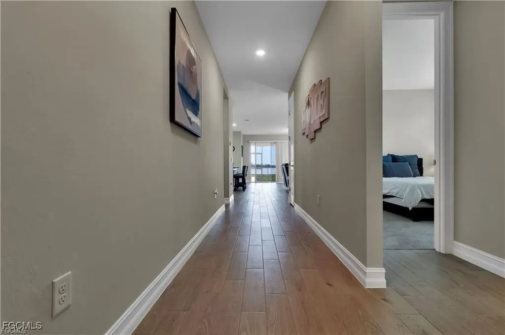 872 Stonewater Lake Terrace Cape Coral FL 33993