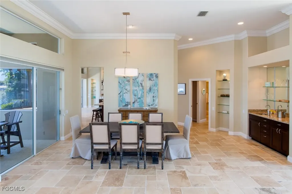 4902 SW 5th Place Cape Coral FL 33914