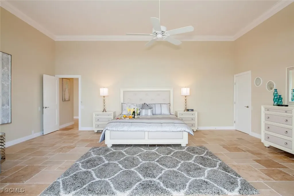 4902 SW 5th Place Cape Coral FL 33914