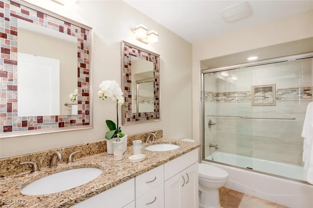 4902 SW 5th Place Cape Coral FL 33914