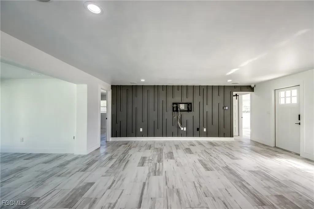 5020 Westminster Drive Fort Myers FL 33919