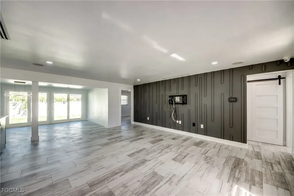 5020 Westminster Drive Fort Myers FL 33919