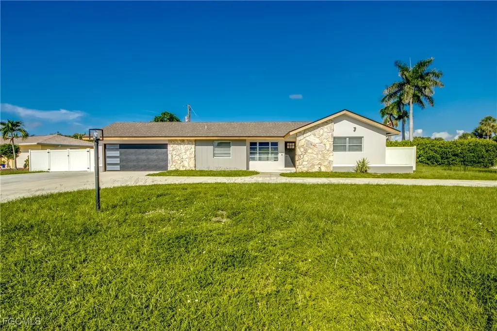 5020 Westminster Drive Fort Myers FL 33919