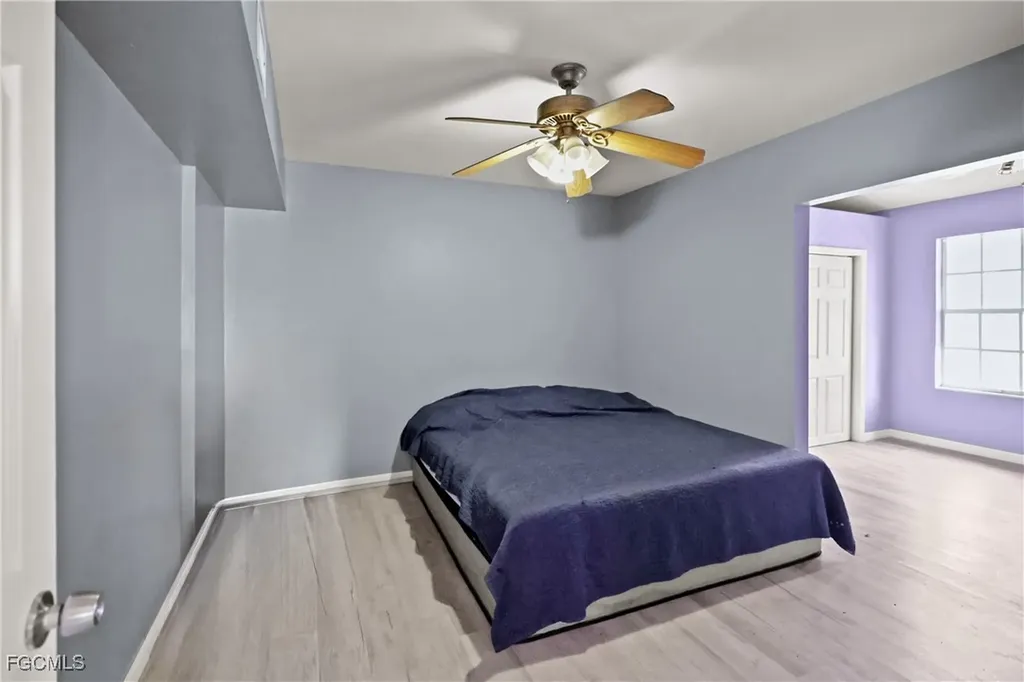 1834 NW 5th Place Cape Coral FL 33993