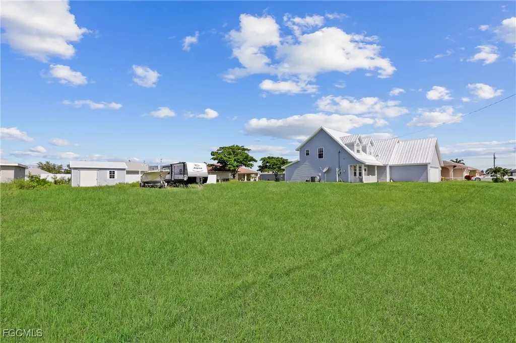 1834 NW 5th Place Cape Coral FL 33993