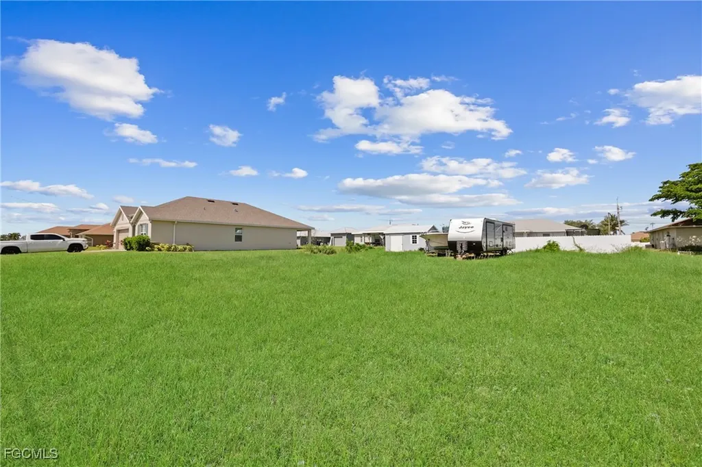 1834 NW 5th Place Cape Coral FL 33993