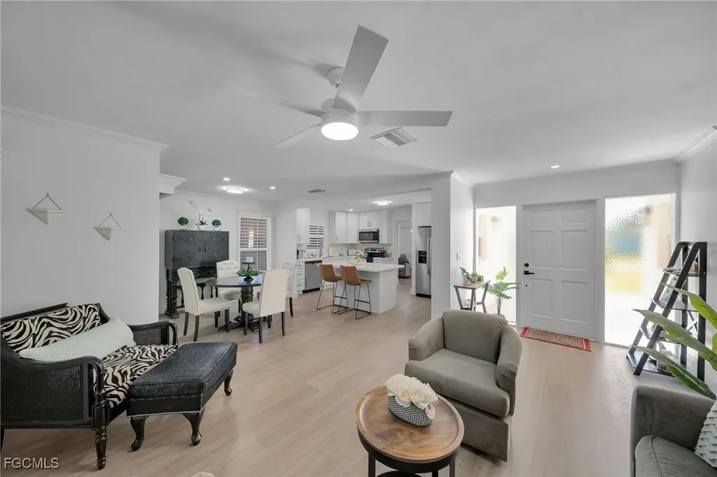 4118 SE 3rd Avenue Cape Coral FL 33904