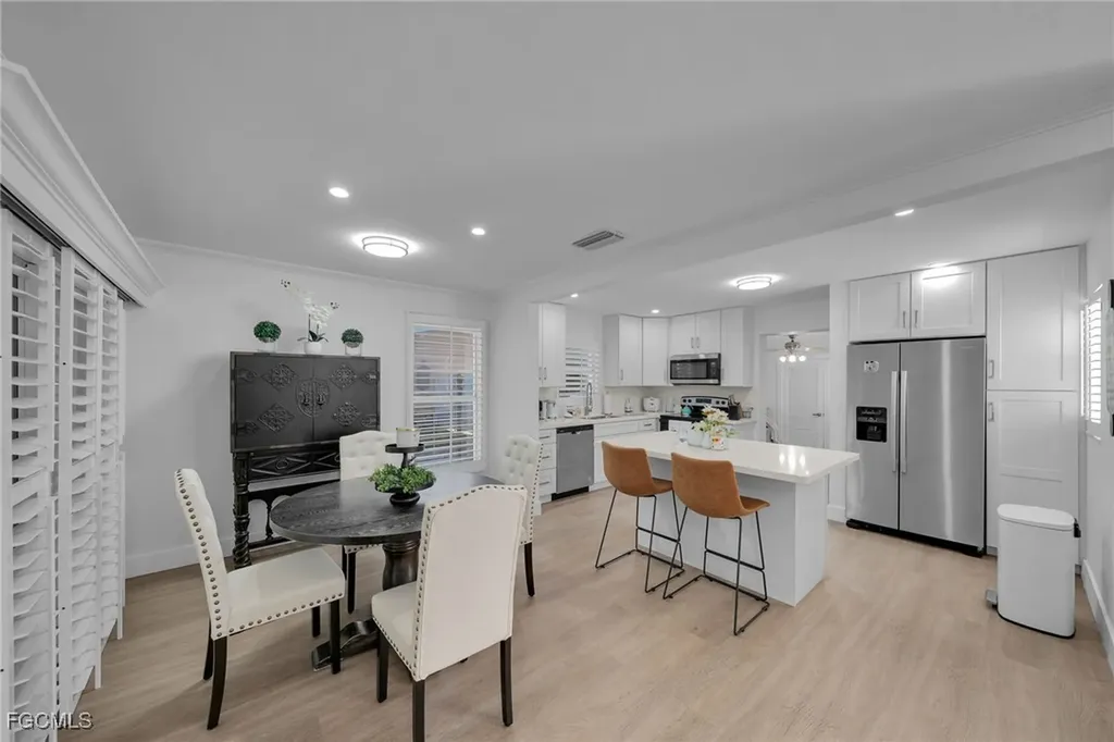 4118 SE 3rd Avenue Cape Coral FL 33904