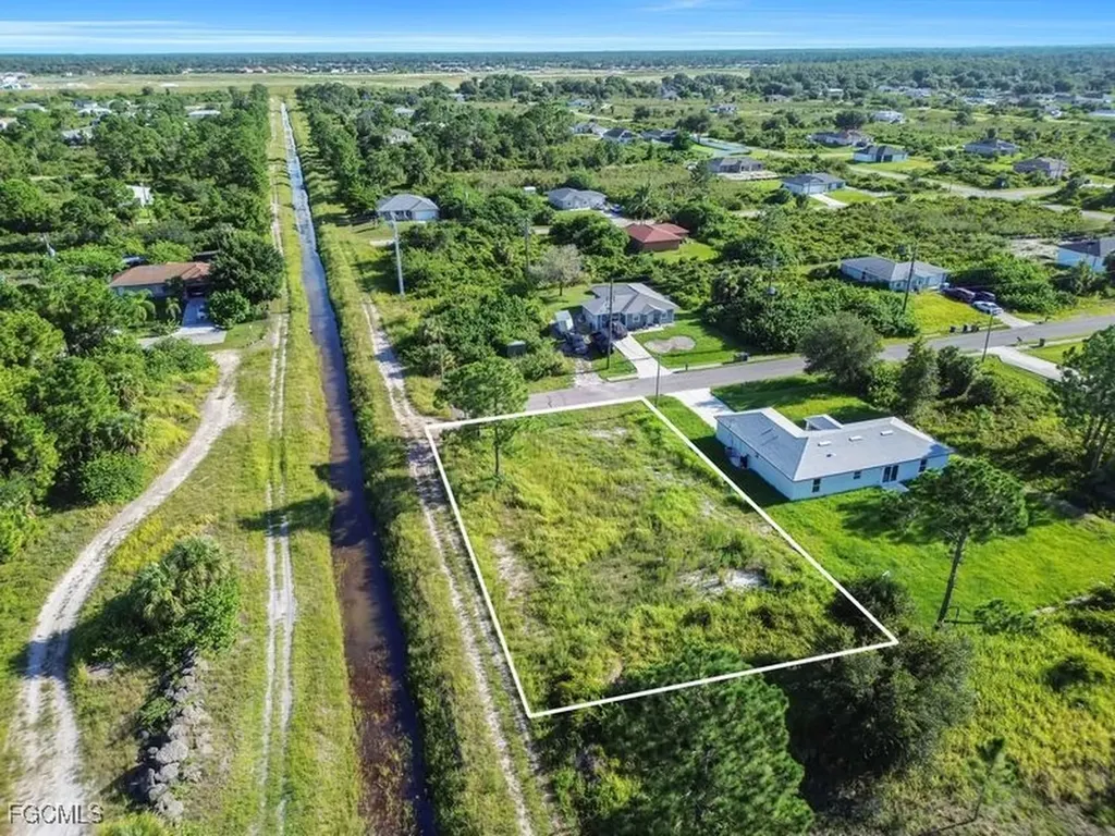 3013 68th Street W Lehigh Acres FL 33971