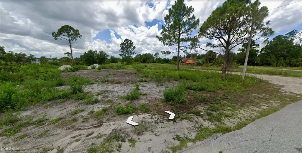3013 68th Street W Lehigh Acres FL 33971
