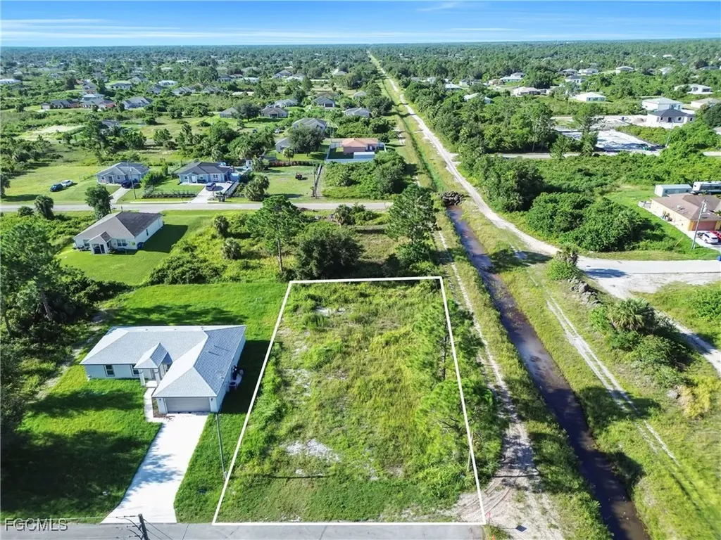 3013 68th Street W Lehigh Acres FL 33971
