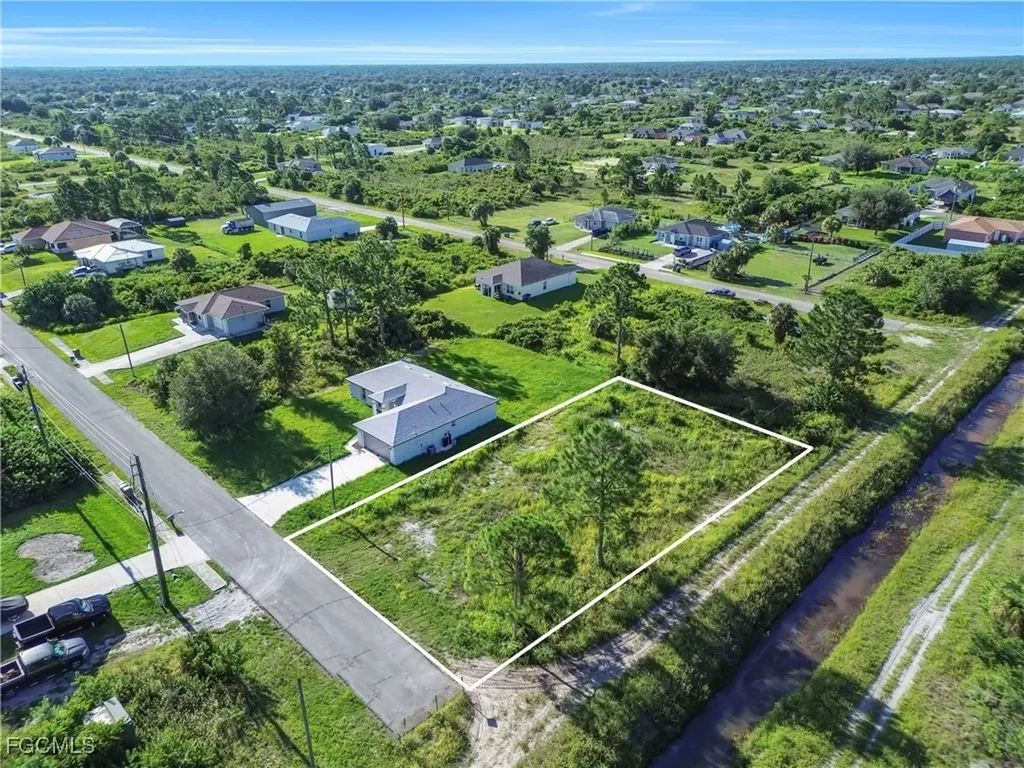 3013 68th Street W Lehigh Acres FL 33971