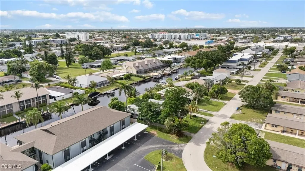 4926 Vincennes Street Cape Coral FL 33904