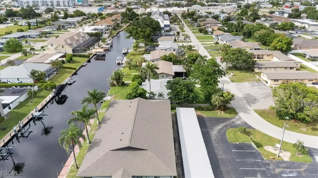 4926 Vincennes Street Cape Coral FL 33904