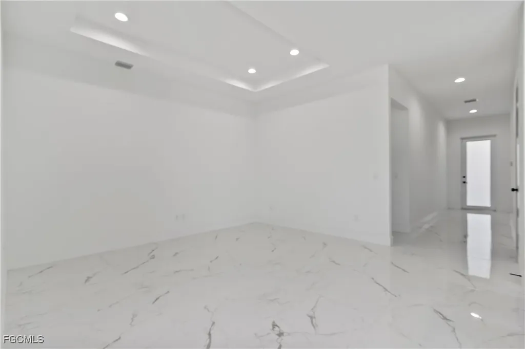 9047 Maywood Circle Labelle FL 33935