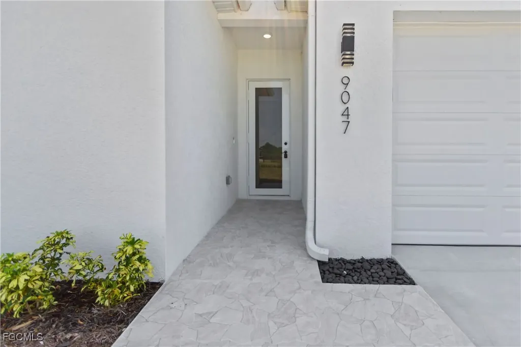 9047 Maywood Circle Labelle FL 33935