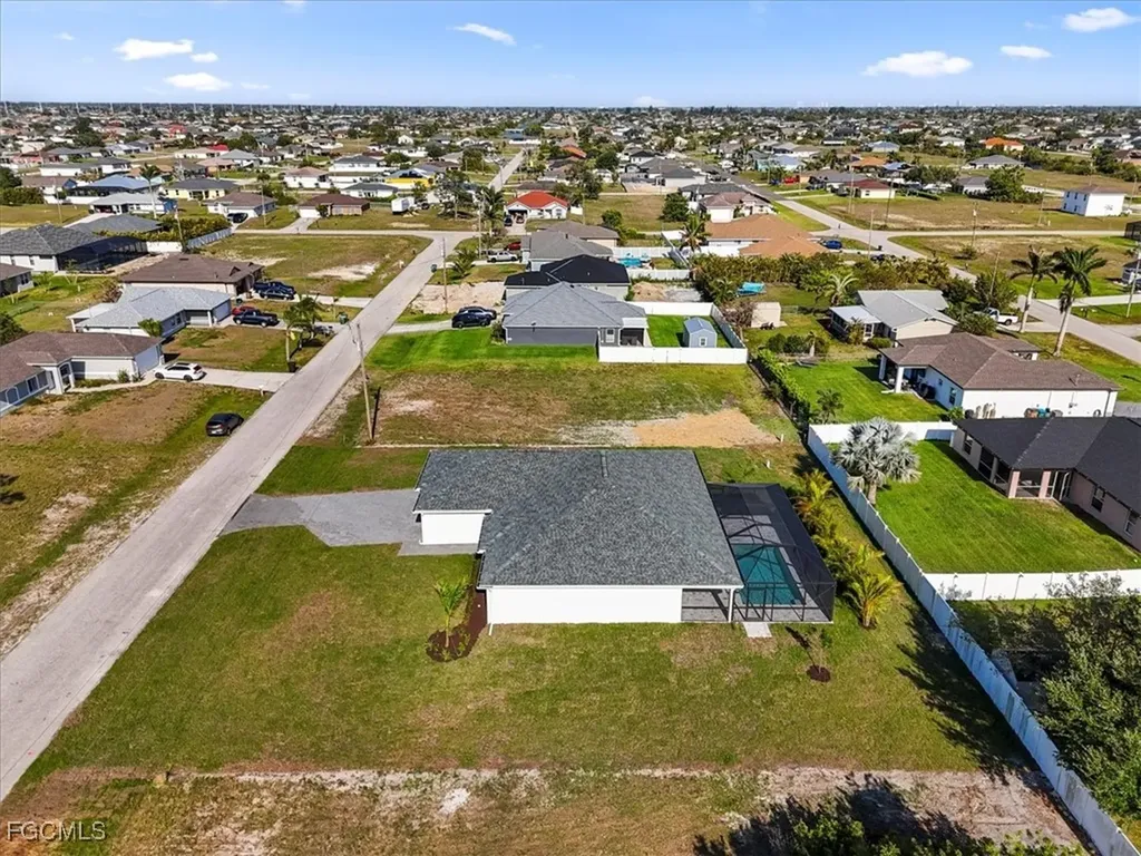 1226 NW 19th Terrace Cape Coral FL 33993