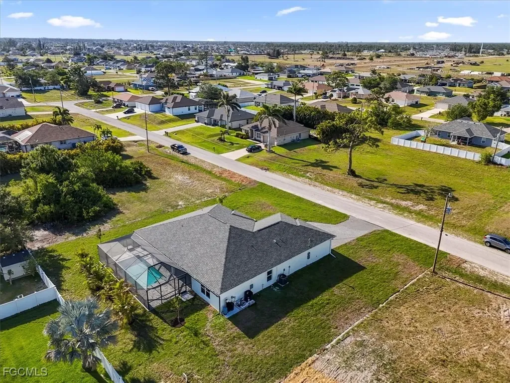 1226 NW 19th Terrace Cape Coral FL 33993