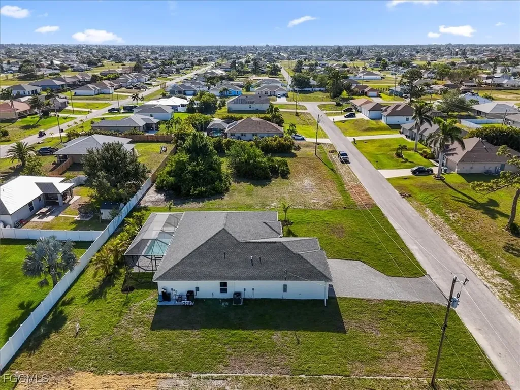 1226 NW 19th Terrace Cape Coral FL 33993