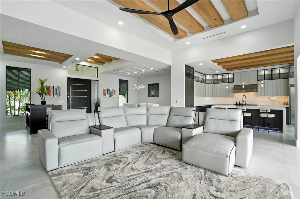 1502 SW 57th Street Cape Coral FL 33914