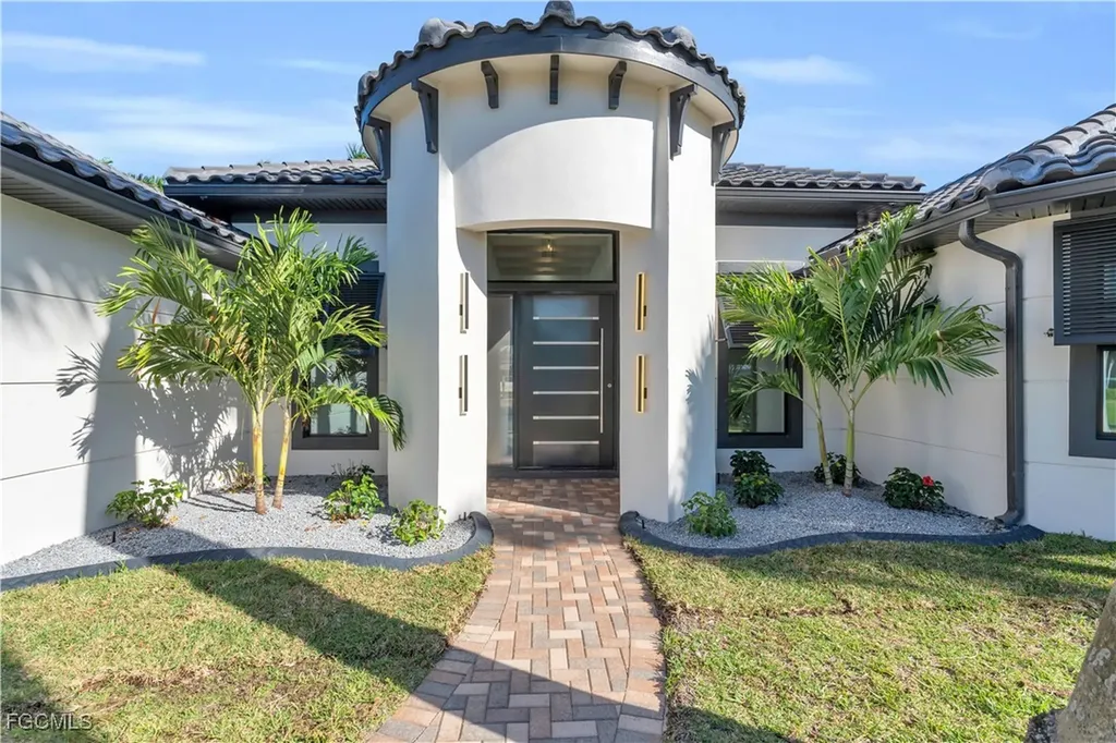1502 SW 57th Street Cape Coral FL 33914