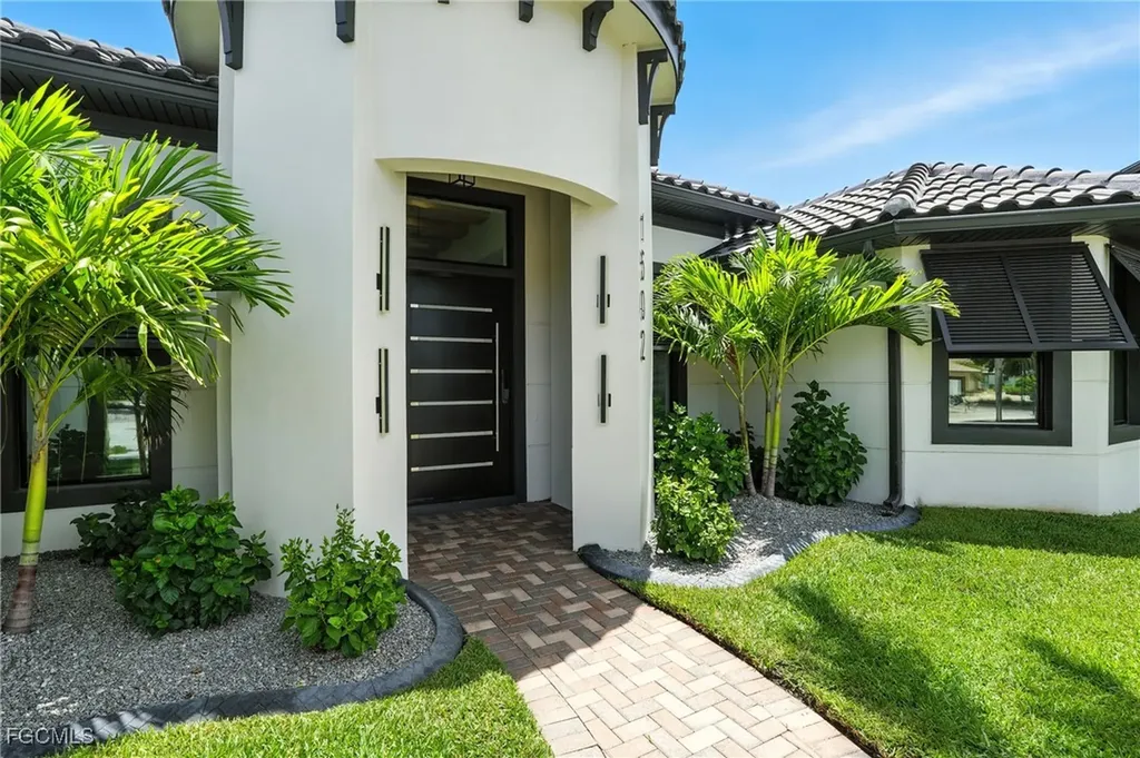 1502 SW 57th Street Cape Coral FL 33914