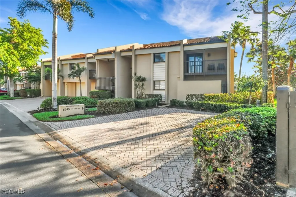 5015 Harbortown Lane Fort Myers FL 33919