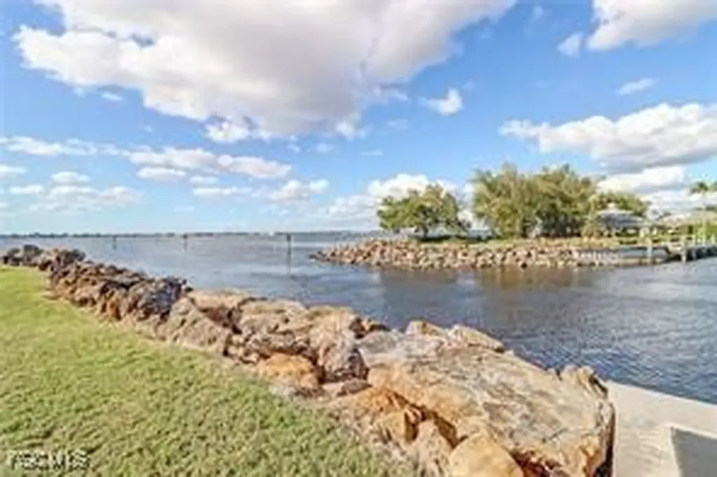 5015 Harbortown Lane Fort Myers FL 33919