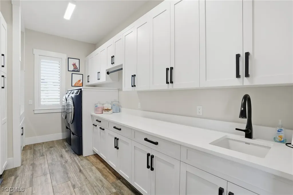 891 W Cape Estates Circle Cape Coral FL 33993