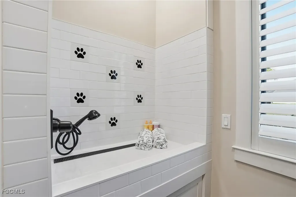 891 W Cape Estates Circle Cape Coral FL 33993