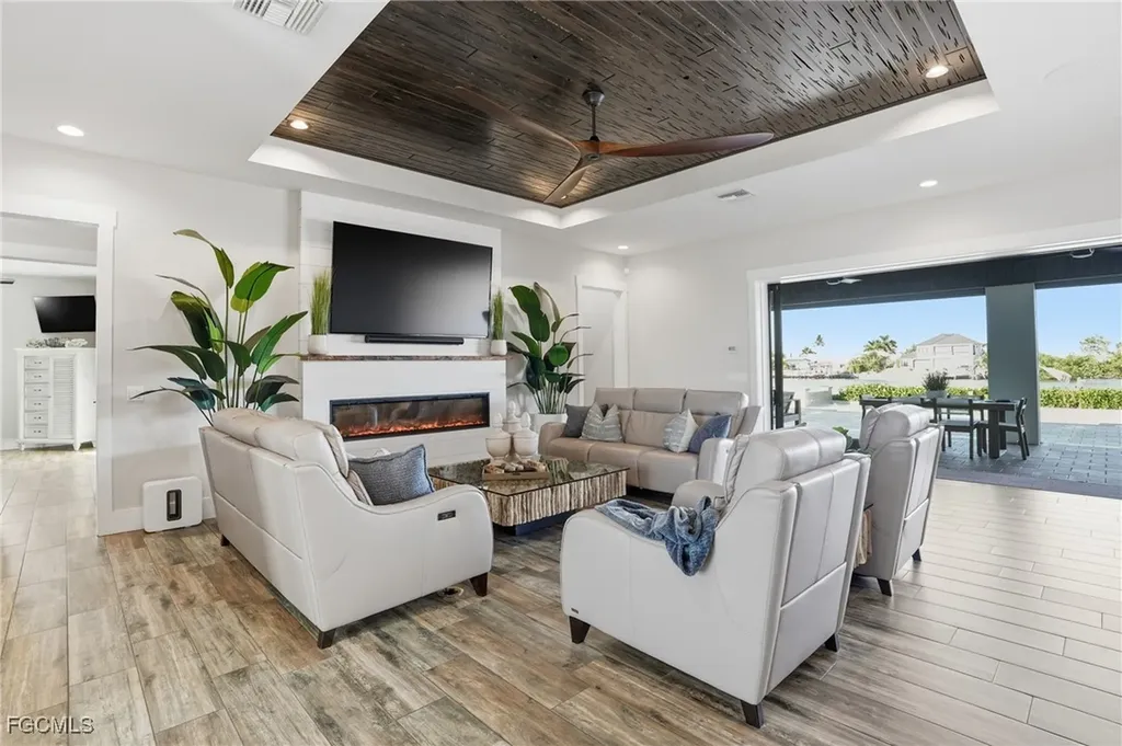 891 W Cape Estates Circle Cape Coral FL 33993