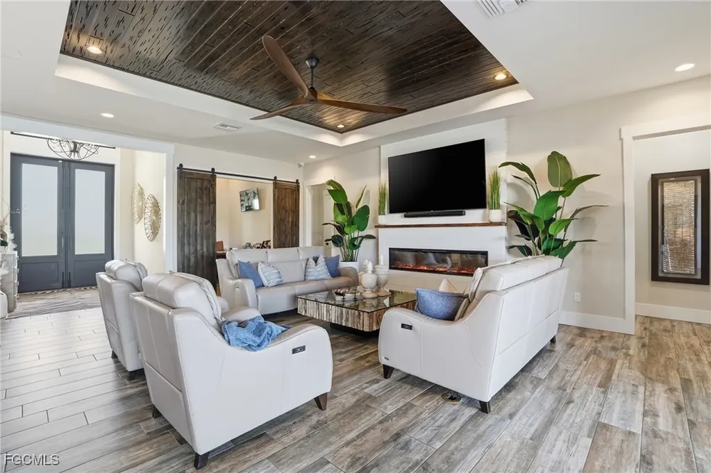 891 W Cape Estates Circle Cape Coral FL 33993