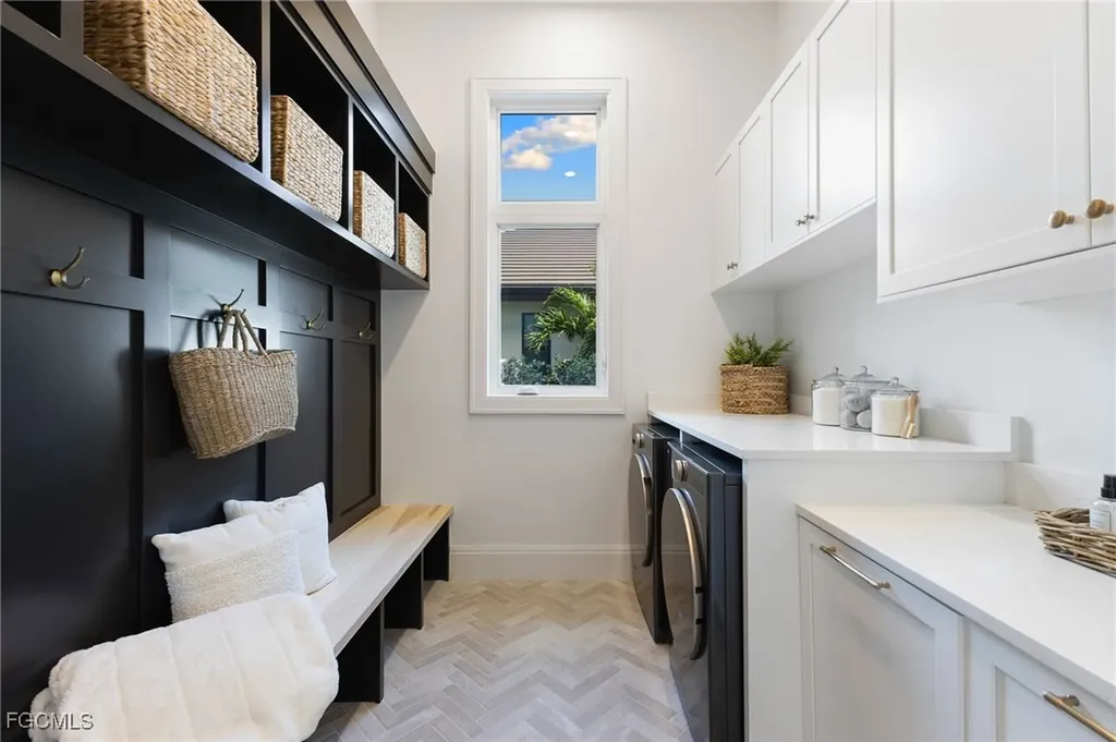 898 W Cape Estates Circle Cape Coral FL 33993