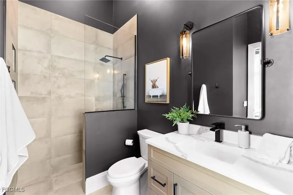 898 W Cape Estates Circle Cape Coral FL 33993