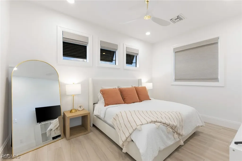 898 W Cape Estates Circle Cape Coral FL 33993