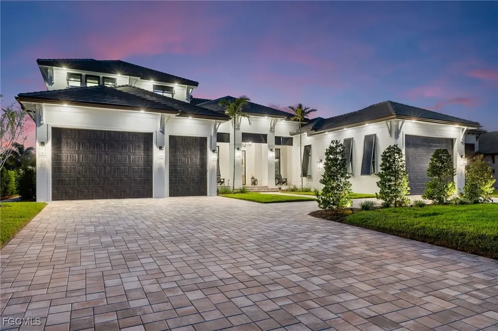 898 W Cape Estates Circle Cape Coral FL 33993