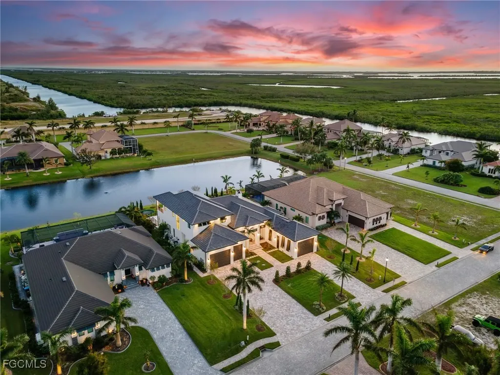 898 W Cape Estates Circle Cape Coral FL 33993