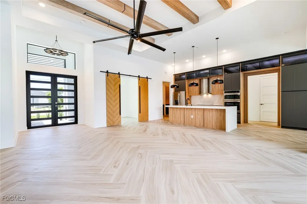 903 NW 38th Avenue Cape Coral FL 33993