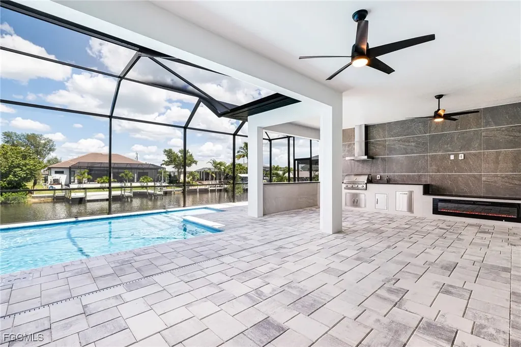 903 NW 38th Avenue Cape Coral FL 33993