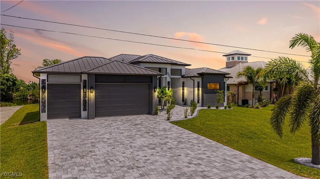 903 NW 38th Avenue Cape Coral FL 33993