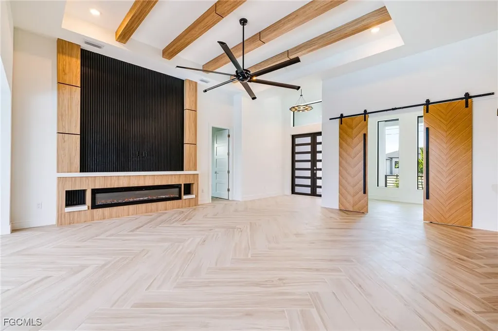 903 NW 38th Avenue Cape Coral FL 33993