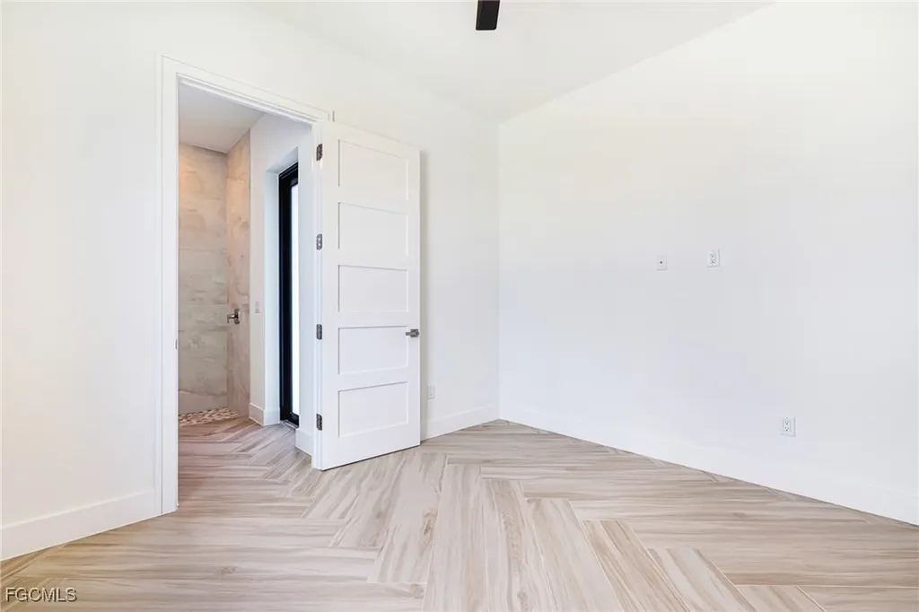 903 NW 38th Avenue Cape Coral FL 33993