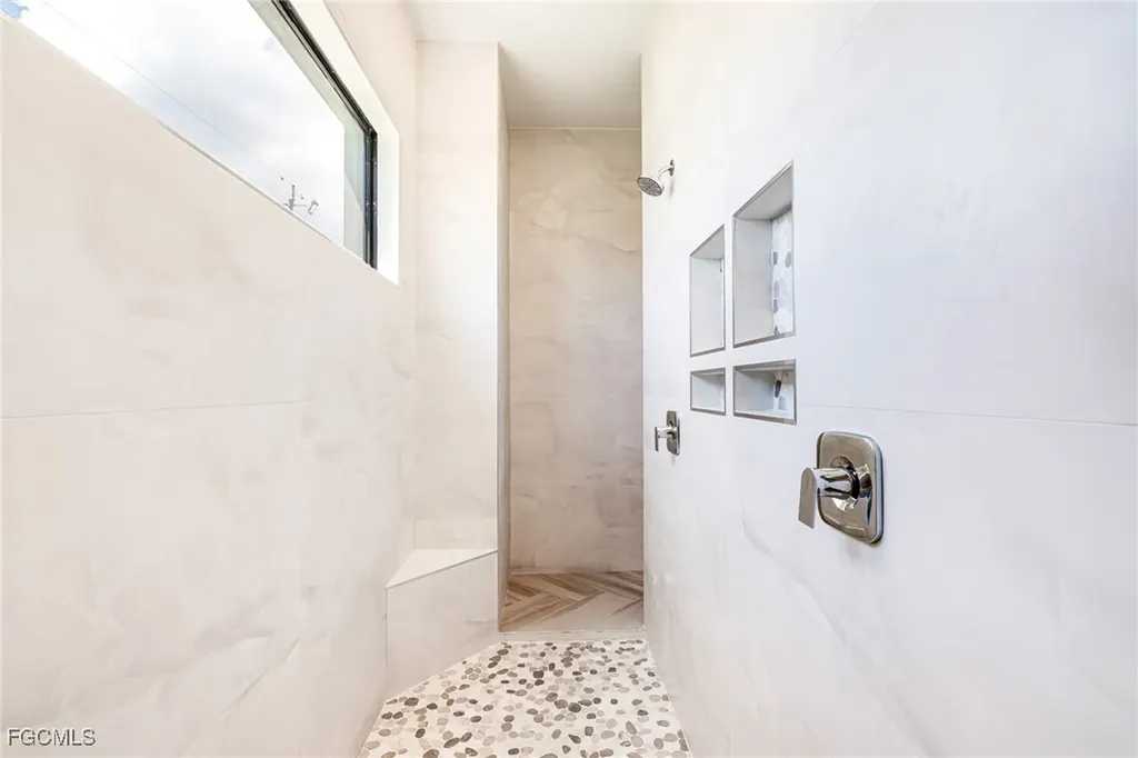 903 NW 38th Avenue Cape Coral FL 33993