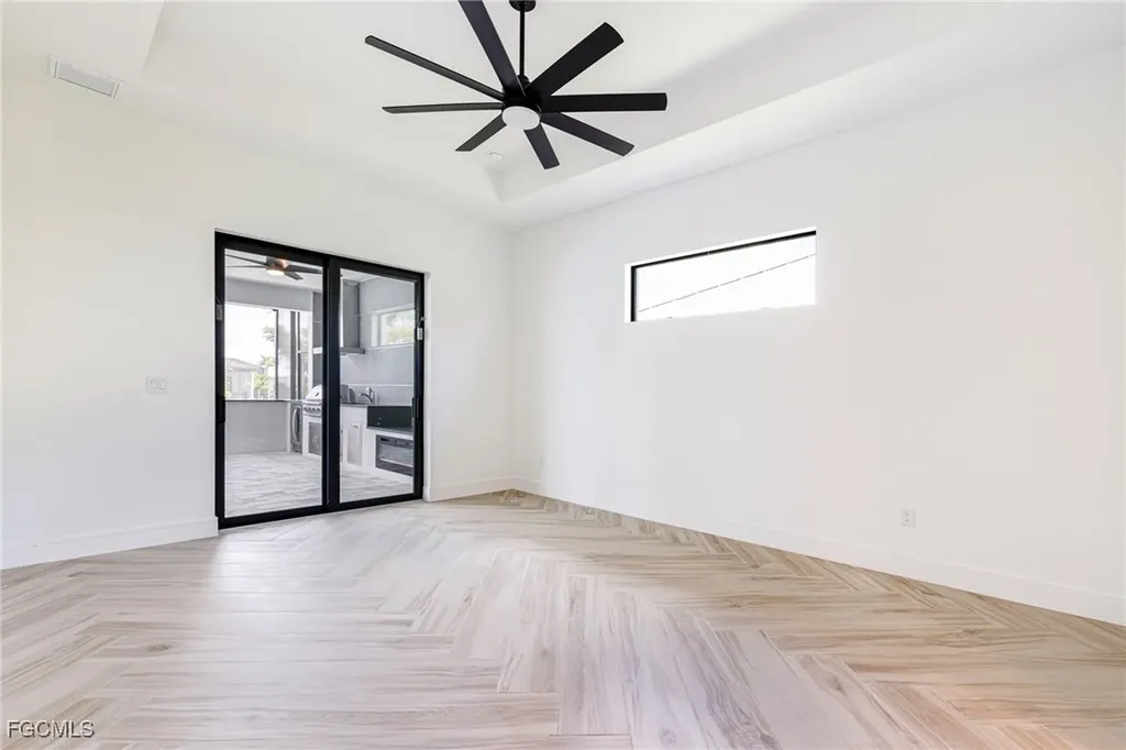 903 NW 38th Avenue Cape Coral FL 33993