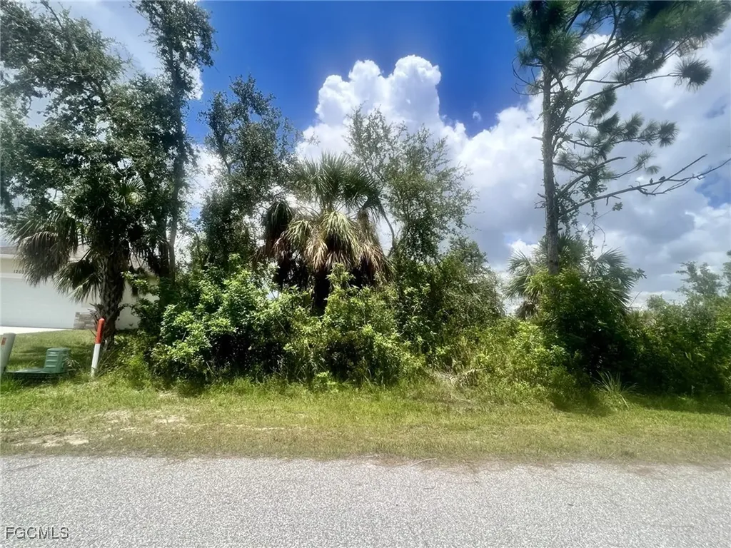 12040 Edwards Road Port Charlotte FL 33981