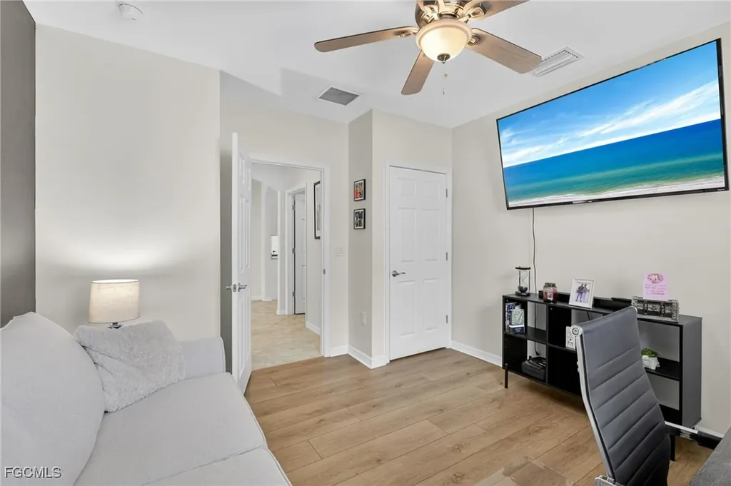 3206 Birchin Lane Fort Myers FL 33916