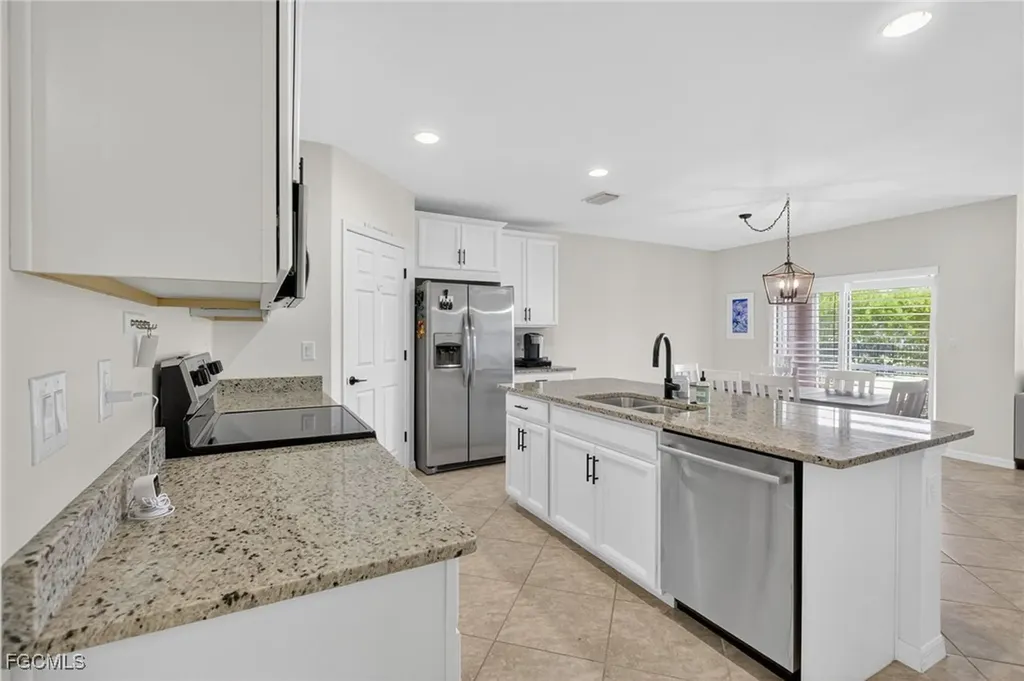 3206 Birchin Lane Fort Myers FL 33916